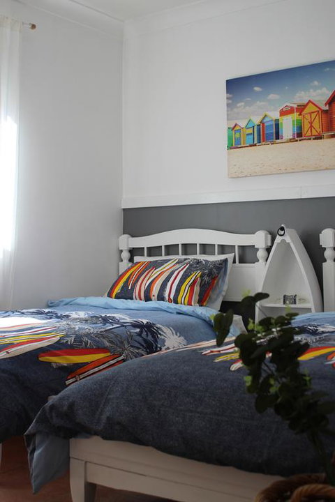 Waters Edge - New Castle Holiday 3