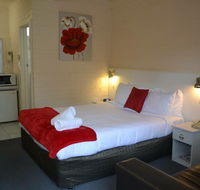 Wattle Motel - New Castle Holiday