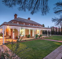 Waverley Bed  Breakfast - New Castle Holiday