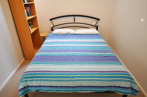 WAVES ON FLORIDA - SURF SIDE - New Castle Holiday 3