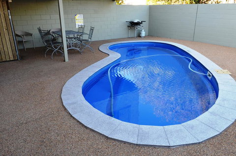 Welcome Home Motel Rockhampton - New Castle Holiday 0