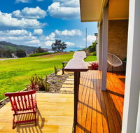 Whale Studio Apartment 1a Ocean Street - New Castle Holiday