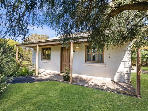 Whalers Cottage - New Castle Holiday 0