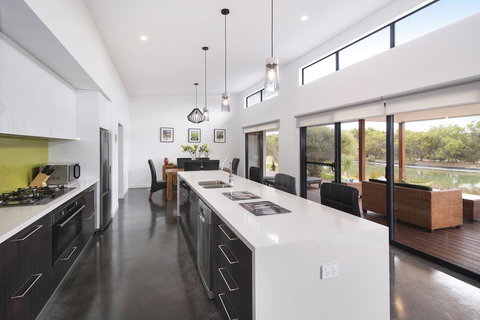 Wharfedale - New Castle Holiday 3