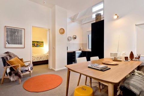 Whiskey Flat 2 - New Castle Holiday 2