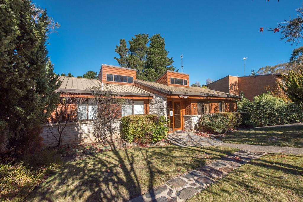 Jindabyne NSW New Castle Holiday