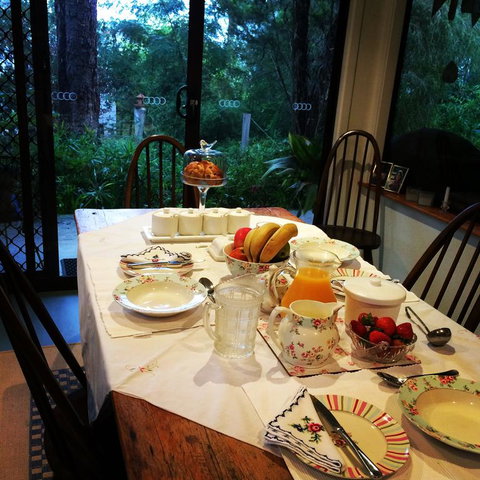 Whispering Pines Bed And Breakfast - New Castle Holiday 3