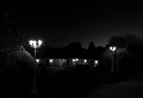 White Lanterns Motel - New Castle Holiday 0