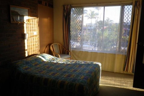 White Lanterns Motel - New Castle Holiday 2