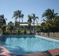 White Lanterns Motel - New Castle Holiday