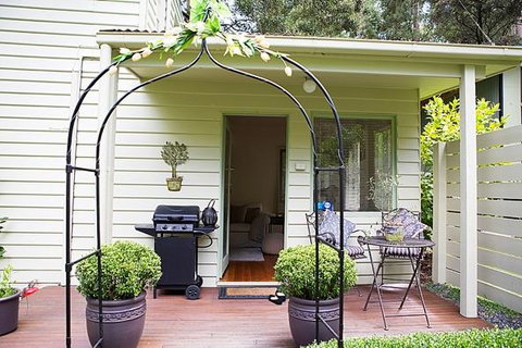 White Lotus Day Spa - New Castle Holiday 1