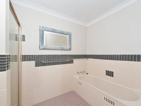 White Sands @ Fingal Bay - New Castle Holiday 1