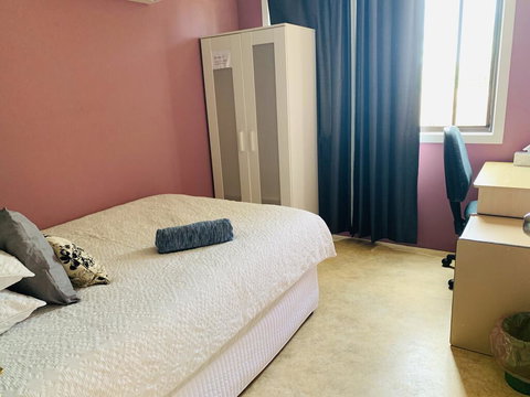 Willetton Homestays - New Castle Holiday 2