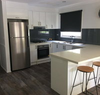 Winbi River Resort Holiday Rentals - New Castle Holiday