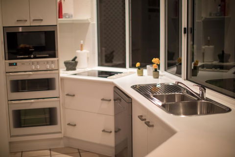 Windsong - New Castle Holiday 1