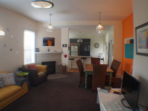 Windsor Cottage - New Castle Holiday 2