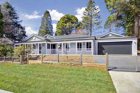 Winsome - New Castle Holiday 0