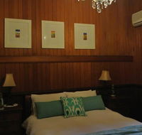 Wiss House Bed  Breakfast - New Castle Holiday