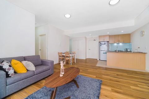 Wolli Creek Airport Serviced 2 Bedroom Apartment - New Castle Holiday 1