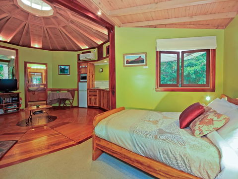 Wollumbin Palms Rainforest Retreat - New Castle Holiday 1