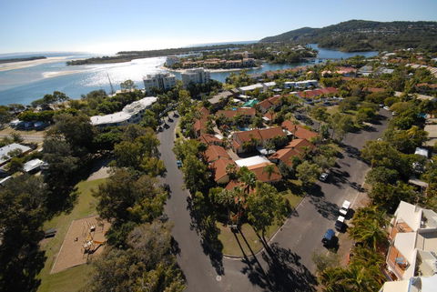 Wolngarin Holiday Resort Noosa - New Castle Holiday 2