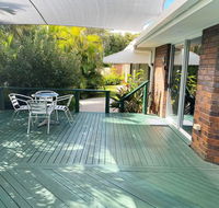 Woorim Secluded Palms Villa - New Castle Holiday