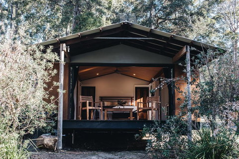 Worrowing Jervis Bay - New Castle Holiday 0