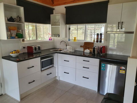 Wurrung B & B - The Cottage - New Castle Holiday 1