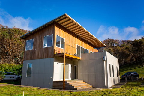 Wye Not Escape - New Castle Holiday 1