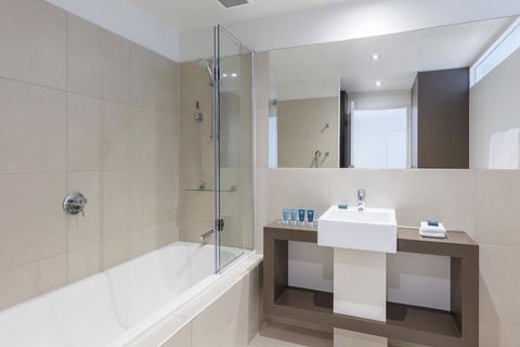 Wyndham Resort Torquay - New Castle Holiday 1