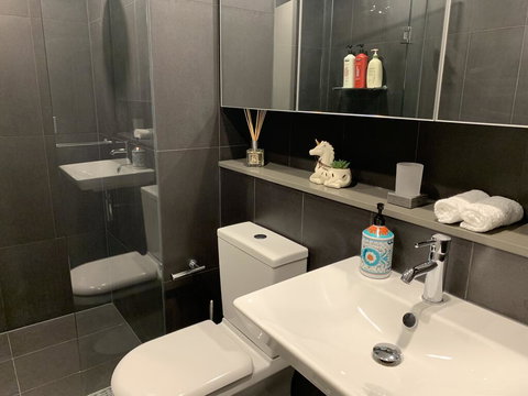 Xu's Residence@888 Collins St - New Castle Holiday 2