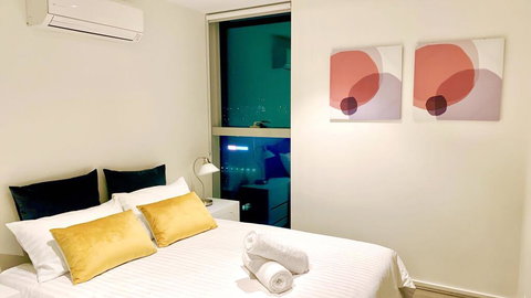 Xu's Residence@888 Collins St - New Castle Holiday 1