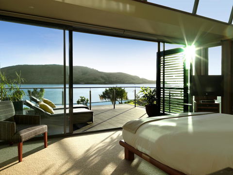 Yacht Club Villas - New Castle Holiday 1