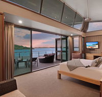 Yacht Club Villa 33 - Serenity - 4 Bedroom 4 Bathroom House Ocean Views 2 Buggies - New Castle Holiday