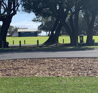 Yaringa cottage...by the sea - New Castle Holiday