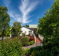 Yarra Gables - New Castle Holiday