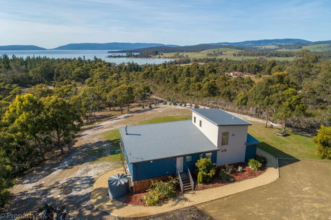 Yarrabee Nature Reserve - New Castle Holiday 3