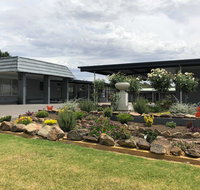 Yass Motel - New Castle Holiday