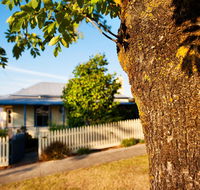 York House Daylesford - New Castle Holiday