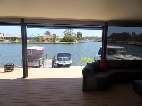 Yunderup Canal Getaway - New Castle Holiday 3