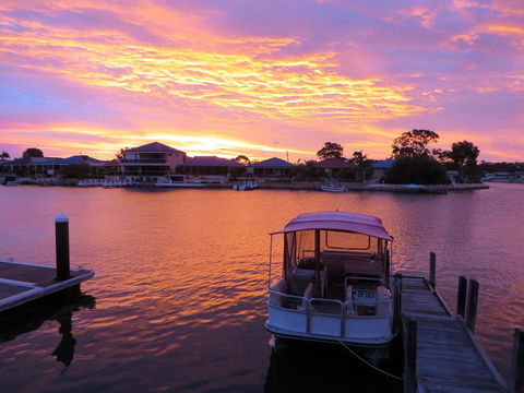 Yunderup Canal Getaway - New Castle Holiday 2