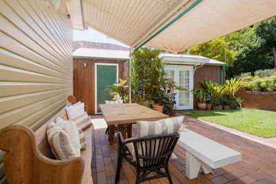 \'Sunfields\' Garden Hideaway between Beaches and CBD