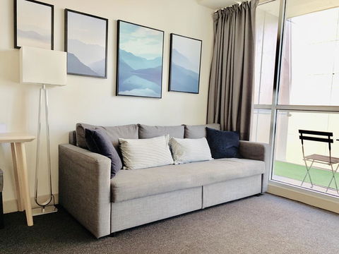 ZEN Homes On Collins - New Castle Holiday 0