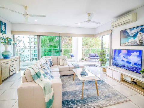 ZEN TOWERS - COZY HOLIDAY HOME For Families In CBD - New Castle Holiday 1