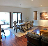 Zero Contact Private CBD-Social-Chillout-Oasis with Outdoors For You  Friends - New Castle Holiday