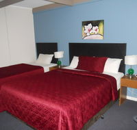 Zero Inn Motel - New Castle Holiday