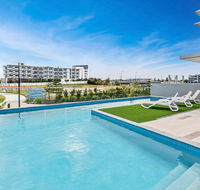 Direct Hotels - Aquarius Kawana - New Castle Holiday