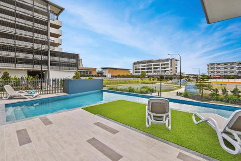 Direct Hotels - Aquarius Kawana - New Castle Holiday 2