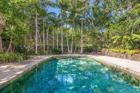 A Perfect Stay - 4 James Cook Apartments - New Castle Holiday 0