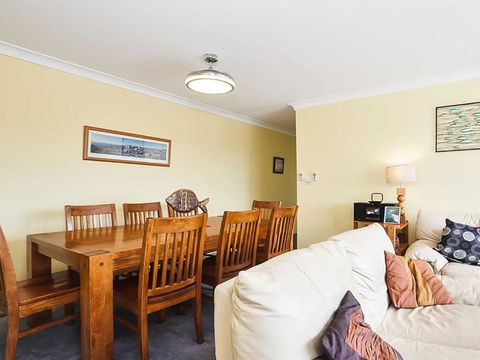 Adriana 9 Fabulous Views And Aircon - New Castle Holiday 4
